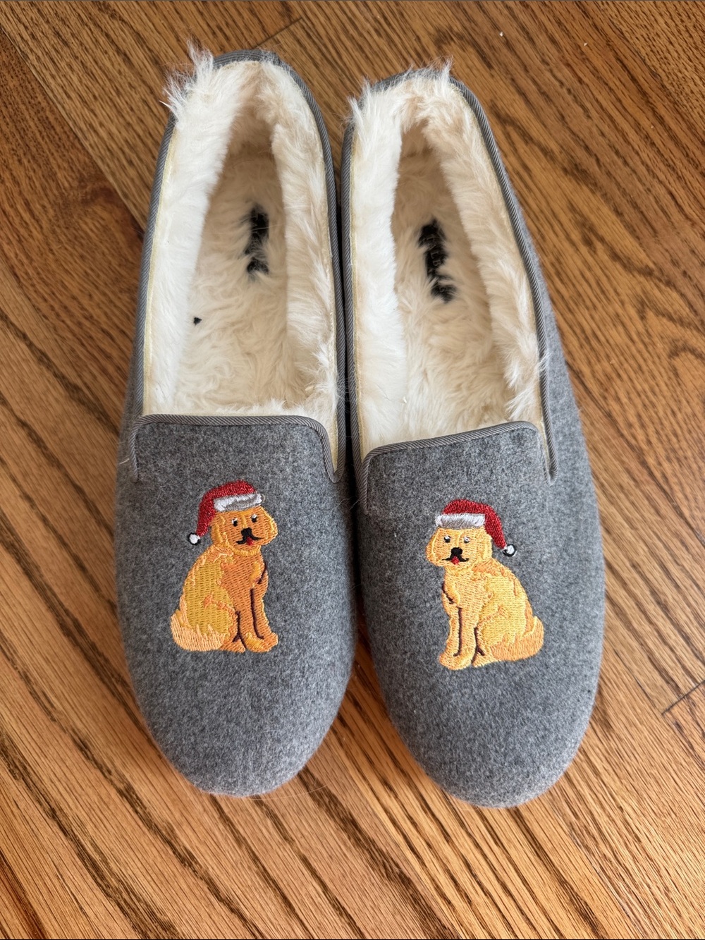 NWOT Talbots Grey Felt Dog Embroidered Slip-On Slippers